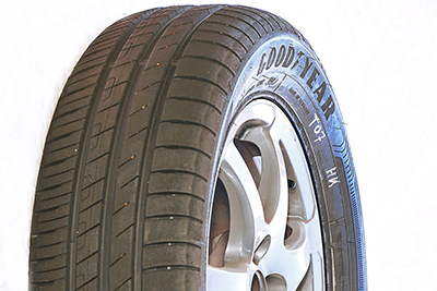 Goodyear Efficient Grip Performance